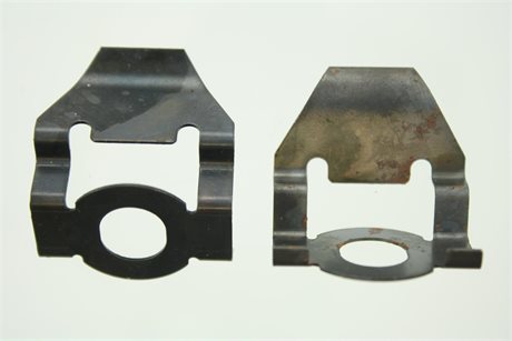 Pioneer Vipparmarms Stänkplåt. Ford 351C, 351M, 400, 429 samt 460 cu.in.