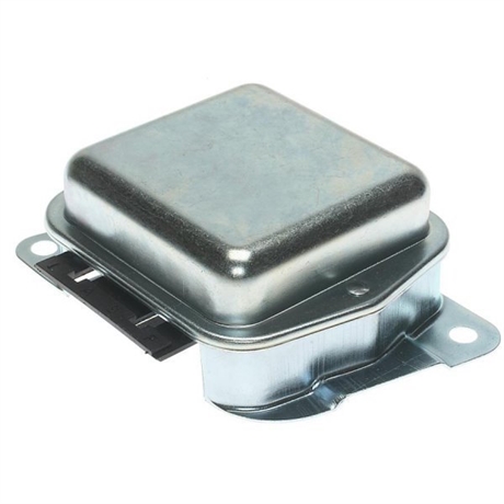 Standard Motors Laddningsrelä. 12 Volt. Kromat. AMC, Ford, Lincoln samt Mercury. 1963-91.